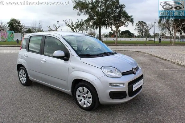 Fiat Panda 2017 - 7950 EUR, 92000 km - AUTO.MOTO.pt - 92000km - foto 22 de 28