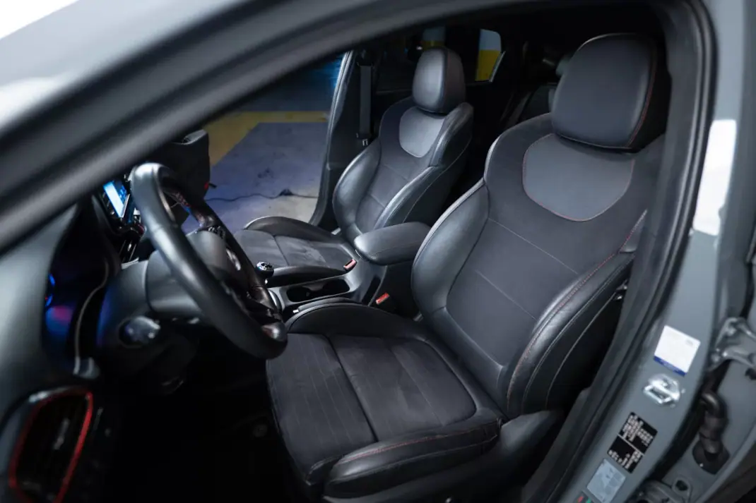 Hyundai i30 Fastback N 2021 - 32000 EUR, 85000 km - AUTO.MOTO.pt - 85000km - foto 21 de 25