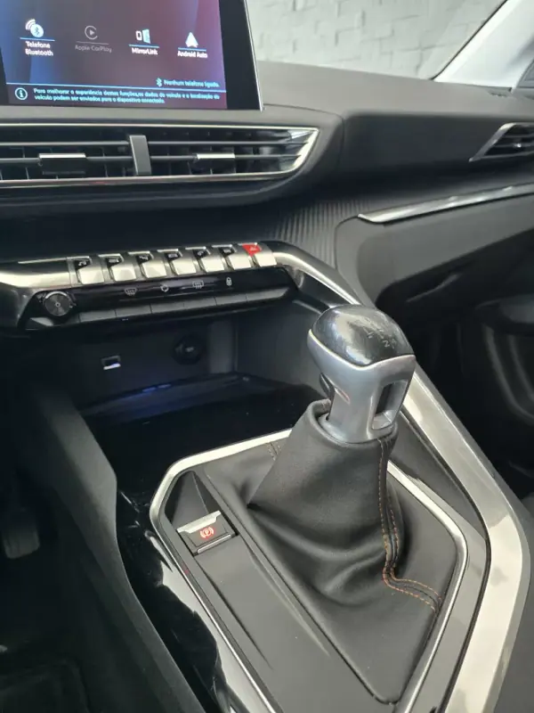 Peugeot 3008 2019 - 18640 EUR, 104863 km - AUTO.MOTO.pt - 104863km - foto 22 de 25
