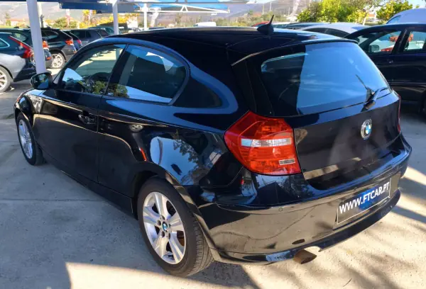 BMW 118 2012 - 11990 EUR, 209580 km - AUTO.MOTO.pt - 209580km - foto 7 de 20