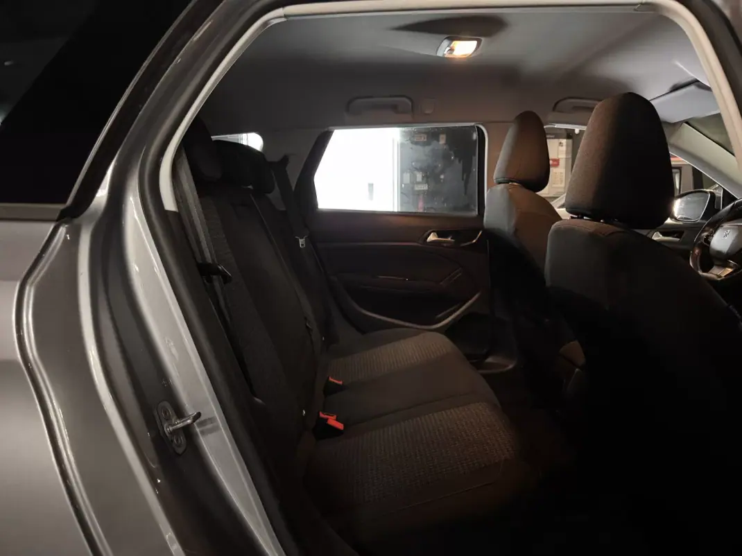 Peugeot 308 SW 2020 - 13490 EUR, 122100 km - AUTO.MOTO.pt - 122100km - foto 32 de 34