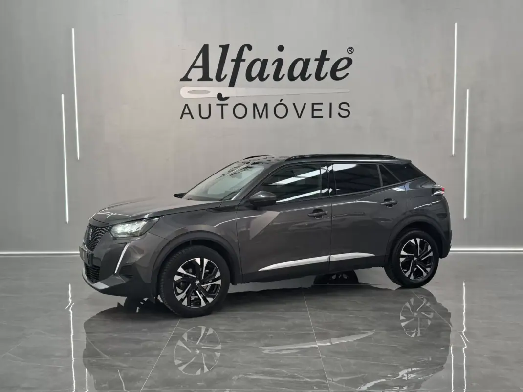 Peugeot 2008 2021 - 17990 EUR, 99900 km - AUTO.MOTO.pt - 99900km - foto 1 de 12