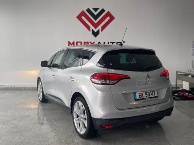Renault Scénic 2019 — foto 2 de 42