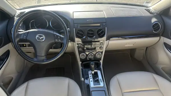 Mazda 6 2007 - 6750 EUR, 115000 km - AUTO.MOTO.pt - 115000km - foto 12 de 15