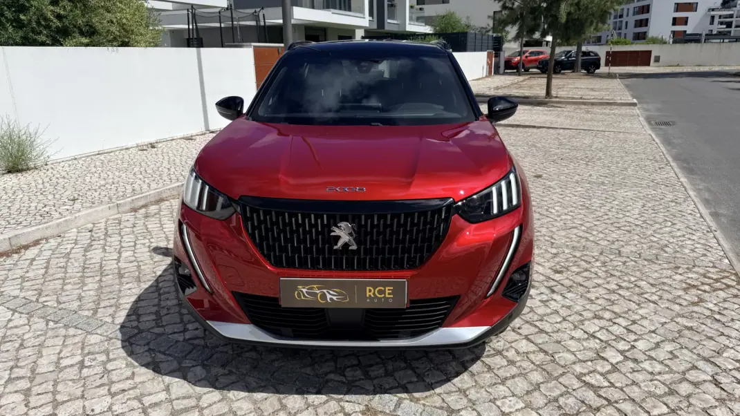 Peugeot 2008 2021 - 17990 EUR, 90903 km - AUTO.MOTO.pt - 90903km - foto 7 de 47