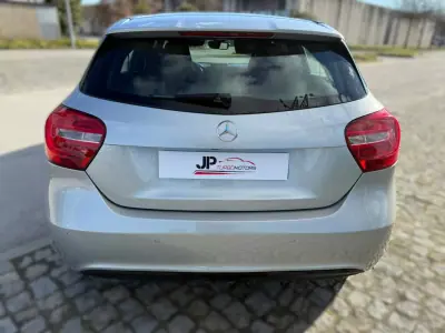Mercedes-Benz A 180 2015 - 14250 EUR, 155500 km - AUTO.MOTO.pt - 155500km - foto 7 de 23