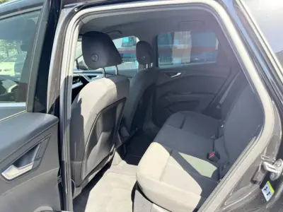 Audi Q4 e-tron 2022 - 36000 EUR, 57000 km - AUTO.MOTO.pt - 57000km - foto 6 de 9