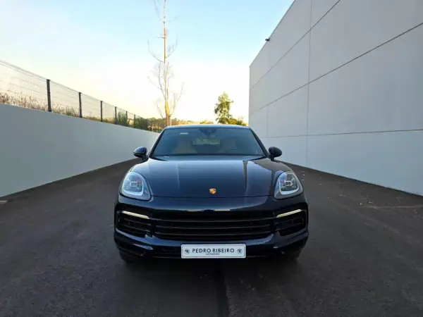 Porsche Cayenne Coupé 2021 - 82000 EUR, 57000 km - AUTO.MOTO.pt - 57000km - foto 2 de 36