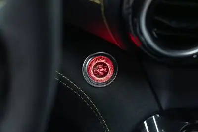 Mercedes-Benz AMG GT 2020 - 279950 EUR, 12000 km - AUTO.MOTO.pt - 12000km - foto 39 de 60