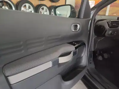 Citroën C4 Cactus 2015 - 14800 EUR, 158000 km - AUTO.MOTO.pt - 158000km - foto 8 de 19