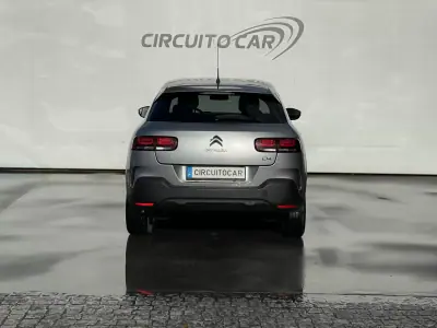 Citroën C4 Cactus 2019 - 12995 EUR, 70182 km - AUTO.MOTO.pt - 70182km - foto 9 de 37