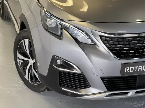 Peugeot 3008 2018 - 18490 EUR, 170000 km - AUTO.MOTO.pt - 170000km - foto 19 de 44