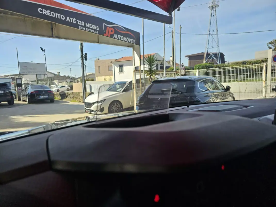 Citroën C4 2021 - 13499 EUR, 133000 km - AUTO.MOTO.pt - 133000km - foto 11 de 17