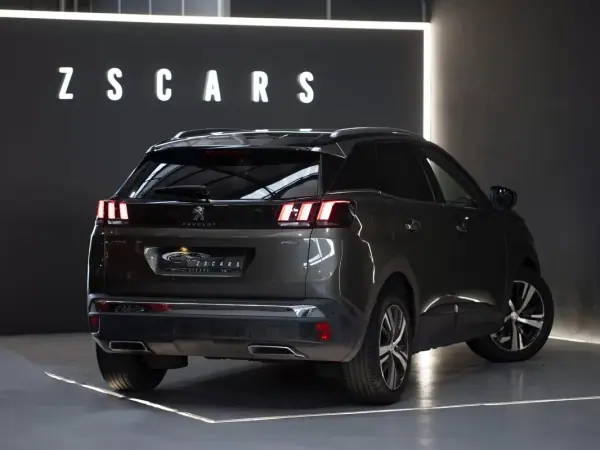 Peugeot 3008 2017 - 17990 EUR, 184222 km - AUTO.MOTO.pt - 184222km - foto 5 de 22