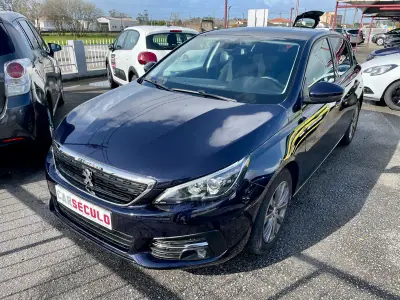 Peugeot 308 2020 - 13750 EUR, 62618 km - AUTO.MOTO.pt - 62618km - foto 3 de 26