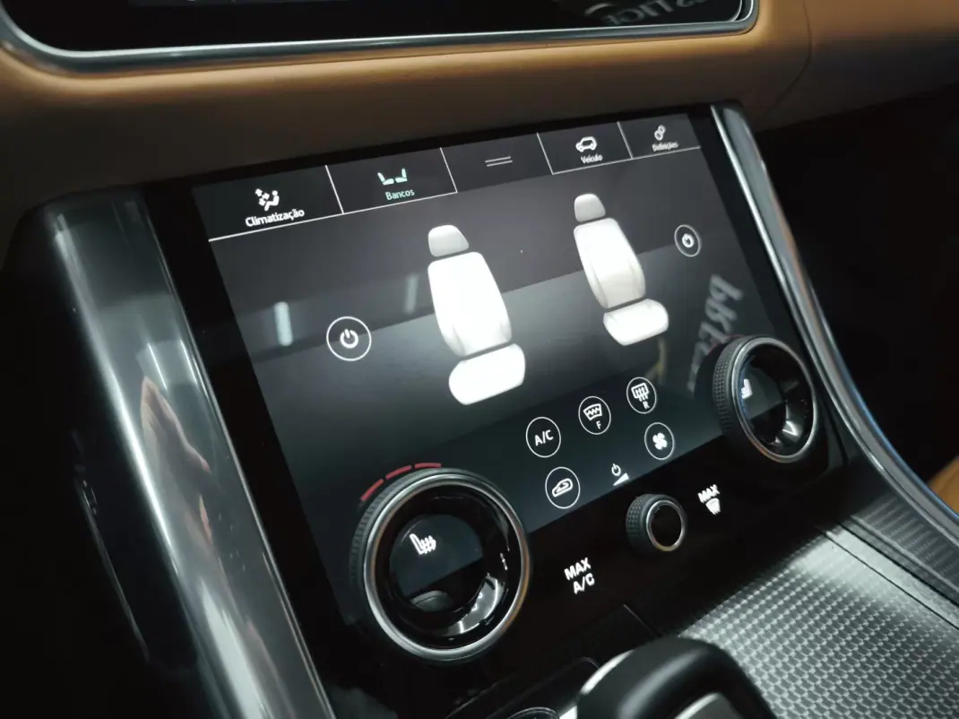 Land Rover Range Rover Sport 2020 - 49950 EUR, 181969 km - AUTO.MOTO.pt - 181969km - foto 49 de 59