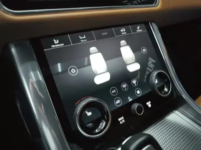 Land Rover Range Rover Sport 2020 - 49950 EUR, 181969 km - AUTO.MOTO.pt - 181969km - foto 49 de 59