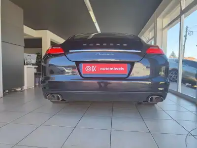Porsche Panamera 2012 - 41990 EUR, 58000 km - AUTO.MOTO.pt - 58000km - foto 8 de 42