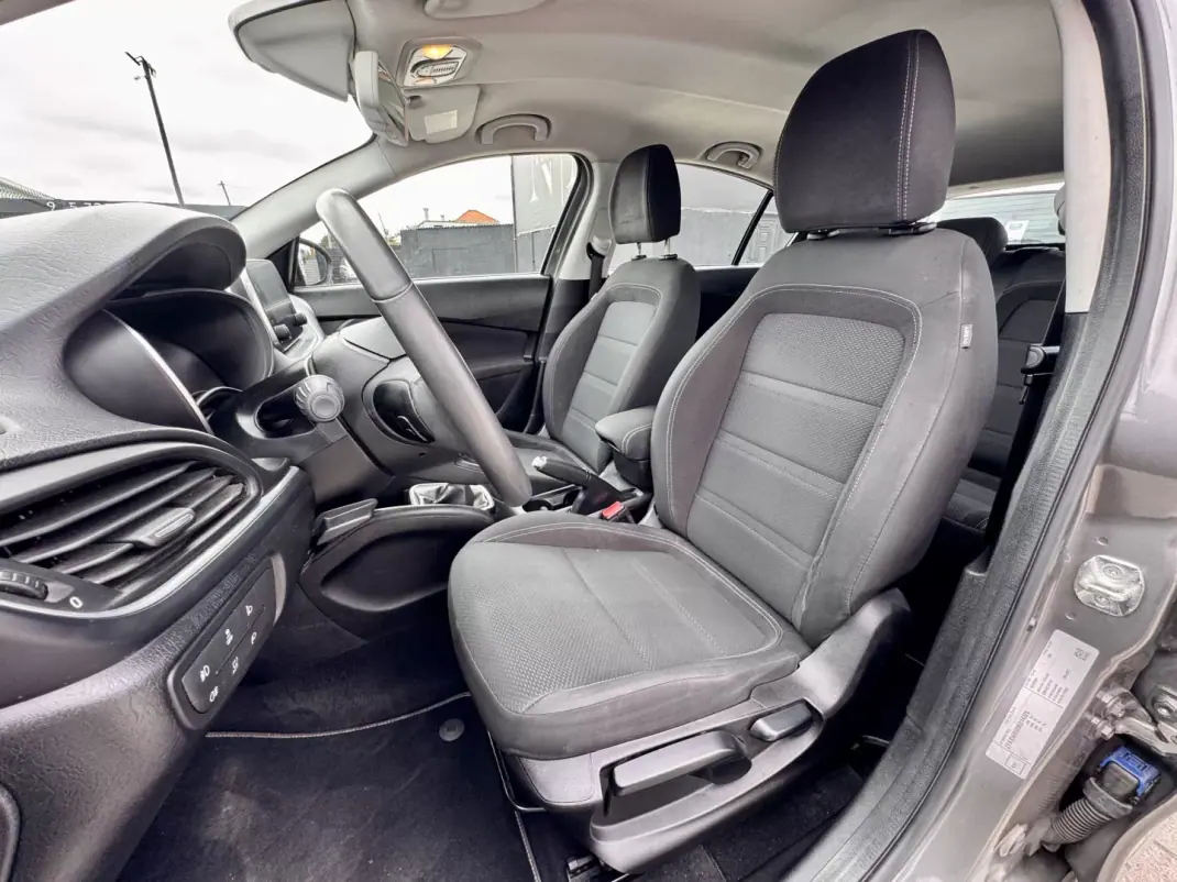 Fiat Tipo 2016 - 10990 EUR, 119000 km - 119000km - foto 15 de 19