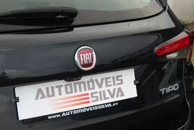 Fiat Tipo Station Wagon 2022 - 12990 EUR, 106000 km - AUTO.MOTO.pt - 106000km - foto 12 de 26