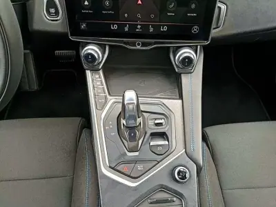 Lynk & Co 1 2022 - 29000 EUR, 29500 km - AUTO.MOTO.pt - 29500km - foto 26 de 30