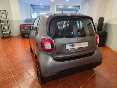 Smart ForTwo Coupé 2018 - 11280 EUR, 51580 km - 51580km - foto 3 de 29