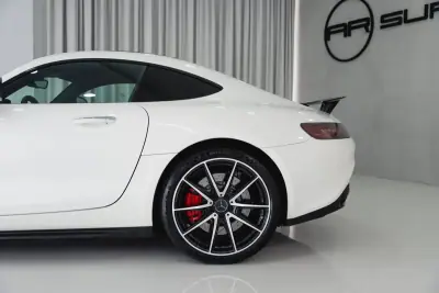Mercedes-Benz AMG GT 2015 - 99950 EUR, 46786 km - 46786km - foto 12 de 59