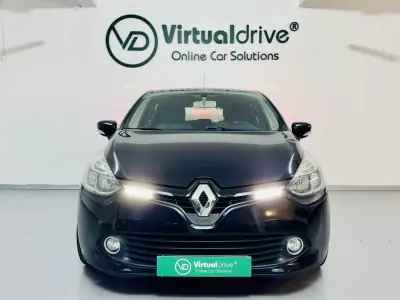 Renault Clio 2012 - 5750 EUR, 228000 km - AUTO.MOTO.pt - 228000km - foto 2 de 44