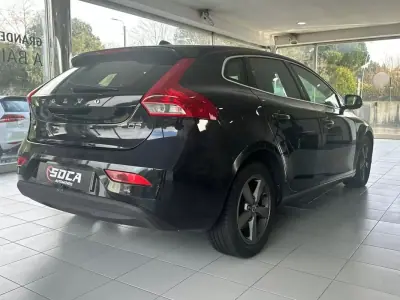Volvo V40 Cross Country 2013 - 8750 EUR, 292850 km - 292850km - foto 7 de 34