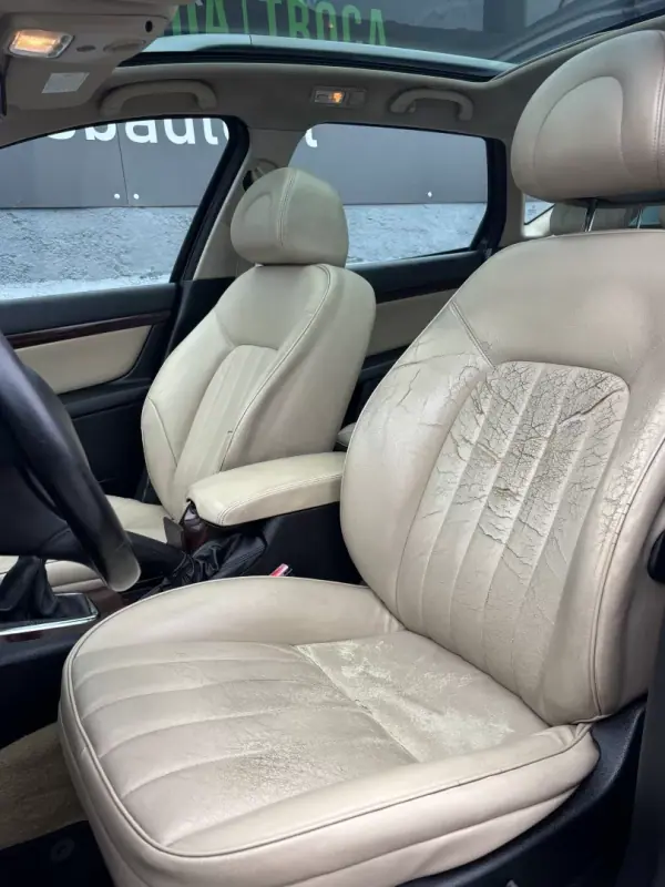 Peugeot 407 SW 2006 - 2990 EUR, 330000 km - AUTO.MOTO.pt - 330000km - foto 15 de 27