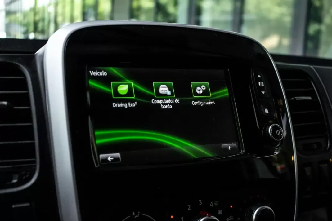 Renault Trafic 2020 - 28990 EUR, 126359 km - AUTO.MOTO.pt - 126359km - foto 38 de 41