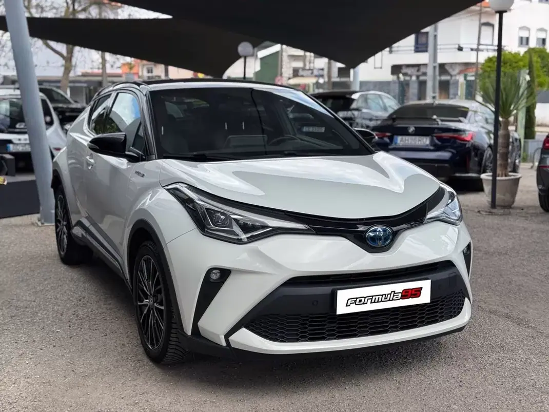 Toyota C-HR 2020 - 24400 EUR, 57145 km - AUTO.MOTO.pt - 57145km - foto 6 de 40