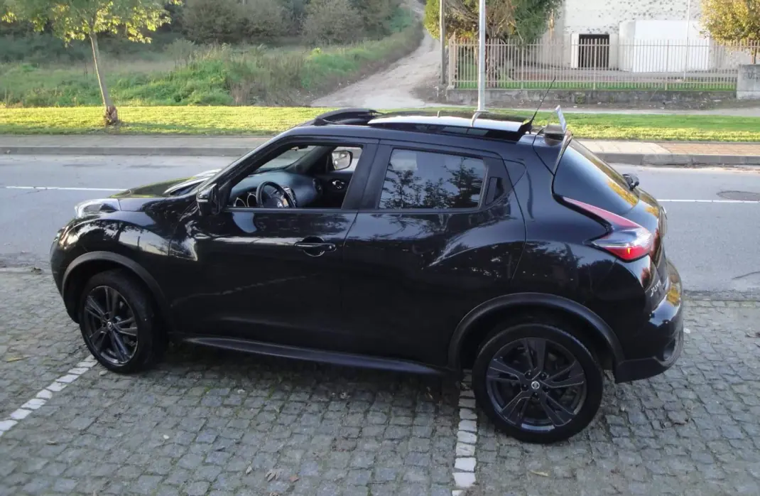 Nissan Juke 2017 - 13990 EUR, 149000 km - AUTO.MOTO.pt - 149000km - foto 4 de 11