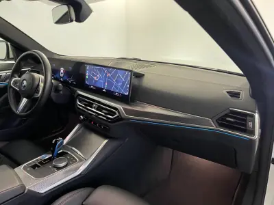 BMW i4 2022 - 39750 EUR, 97000 km - 97000km - foto 15 de 57