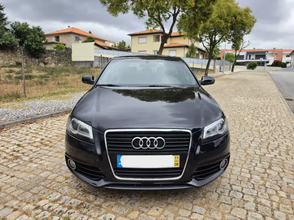 Audi A3 2011 - 10900 EUR, 205000 km - AUTO.MOTO.pt - 205000km - foto 2 de 8