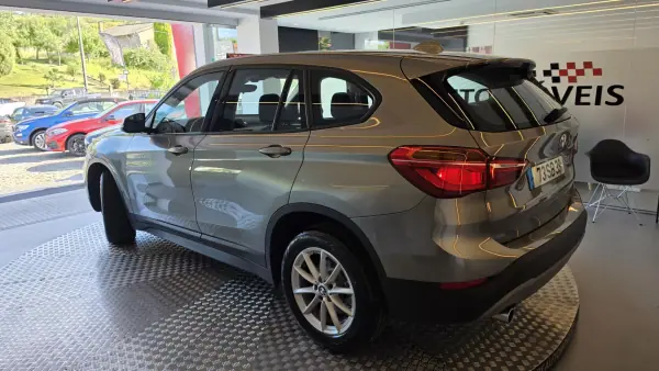 BMW X1 2016 - 22500 EUR, 76896 km - AUTO.MOTO.pt - 76896km - foto 22 de 61