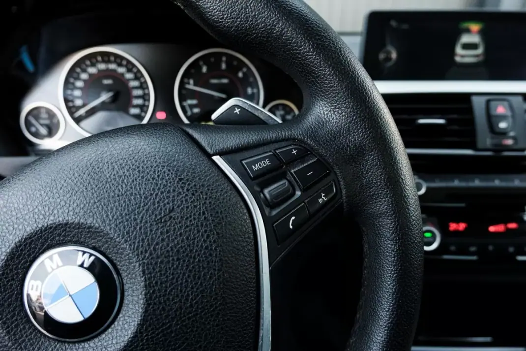 BMW 420 Gran Coupé 2014 - 18999 EUR, 269000 km - AUTO.MOTO.pt - 269000km - foto 10 de 14