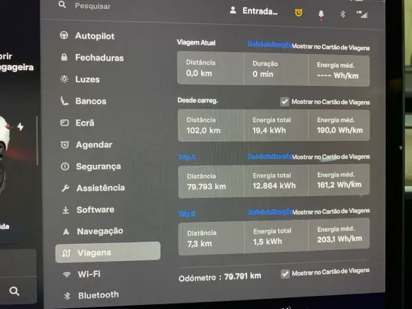 Tesla Model 3 2023 - 30950 EUR, 79791 km - AUTO.MOTO.pt - 79791km - foto 15 de 20