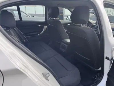 BMW 114 2014 - 12500 EUR, 230000 km - AUTO.MOTO.pt - 230000km - foto 48 de 55