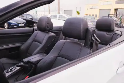 BMW 320 2016 - 18900 EUR, 230000 km - AUTO.MOTO.pt - 230000km - foto 23 de 28