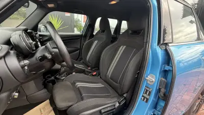 MINI Cooper 2018 - 19990 EUR, 102000 km - AUTO.MOTO.pt - 102000km - foto 22 de 27