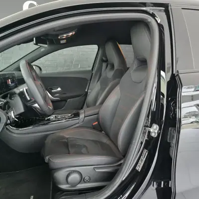 Mercedes-Benz A 250 2025 - 41900 EUR, 8536 km - AUTO.MOTO.pt - 8536km - foto 19 de 29
