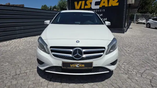 Mercedes-Benz A 200 2013 - 15990 EUR, 141000 km - AUTO.MOTO.pt - 141000km - foto 12 de 33