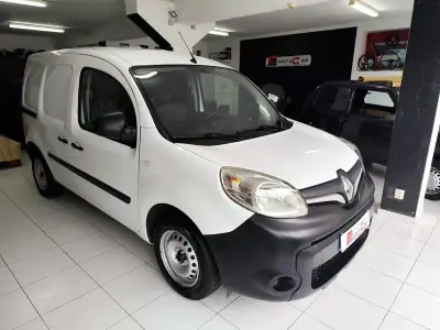 Renault Kangoo 1.5 Dci 3 Lug. Iva dedutivel 2021 - 12780 EUR, 157000 km - AUTO.MOTO.pt - 157000km - foto 3 de 19