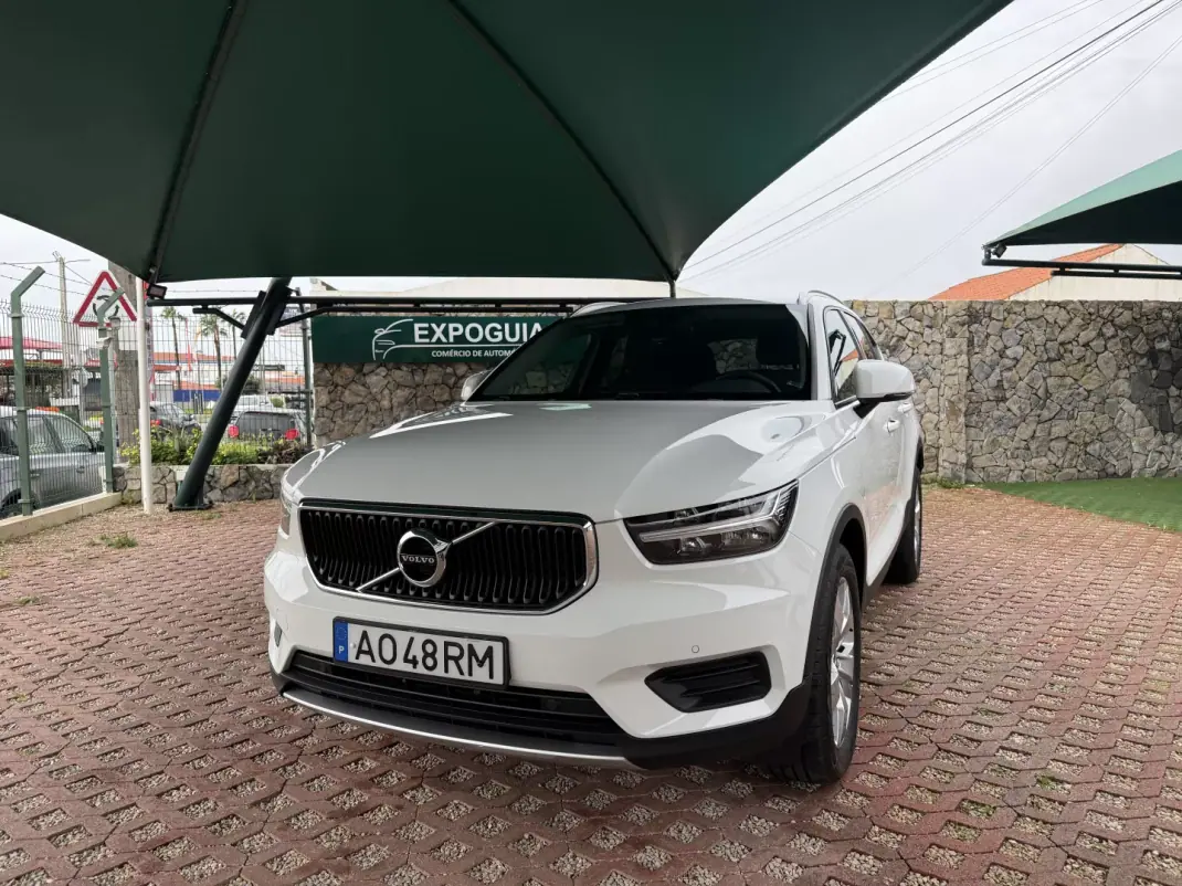 Volvo XC 40 2022 - 32600 EUR, 34626 km - AUTO.MOTO.pt - 34626km - foto 2 de 24