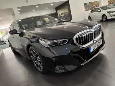 BMW i5 2024 - 53990 EUR, 29000 km - AUTO.MOTO.pt - 29000km - foto 19 de 58
