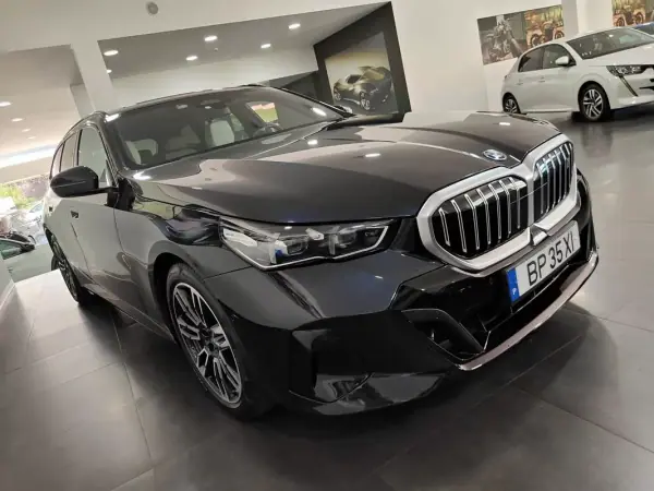 BMW i5 2024 - 53990 EUR, 29000 km - AUTO.MOTO.pt - 29000km - foto 19 de 58