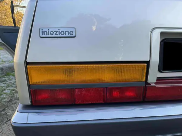 Alfa Romeo 90 1988 - 18900 EUR, 27700 km - AUTO.MOTO.pt - 27700km - foto 36 de 60