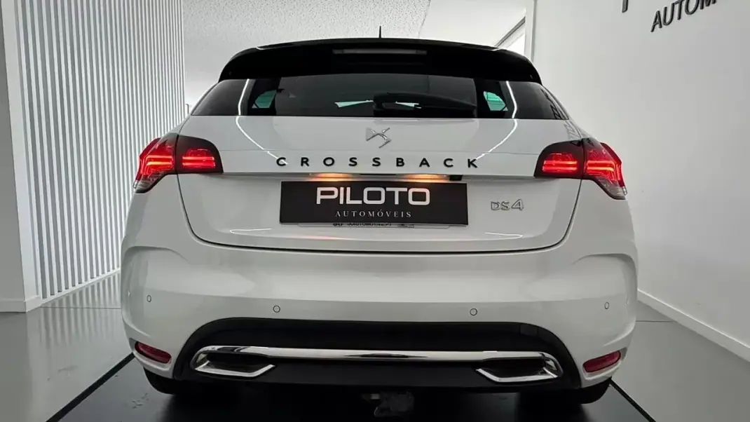 DS DS4 Crossback 2017 - 12990 EUR, 75491 km - 75491km - foto 28 de 29