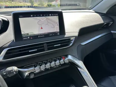 Peugeot 5008 2018 - 14900 EUR, 190000 km - 190000km - foto 37 de 73